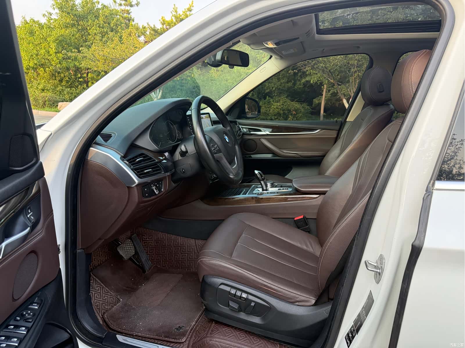 BMW X5, 2018 все фото