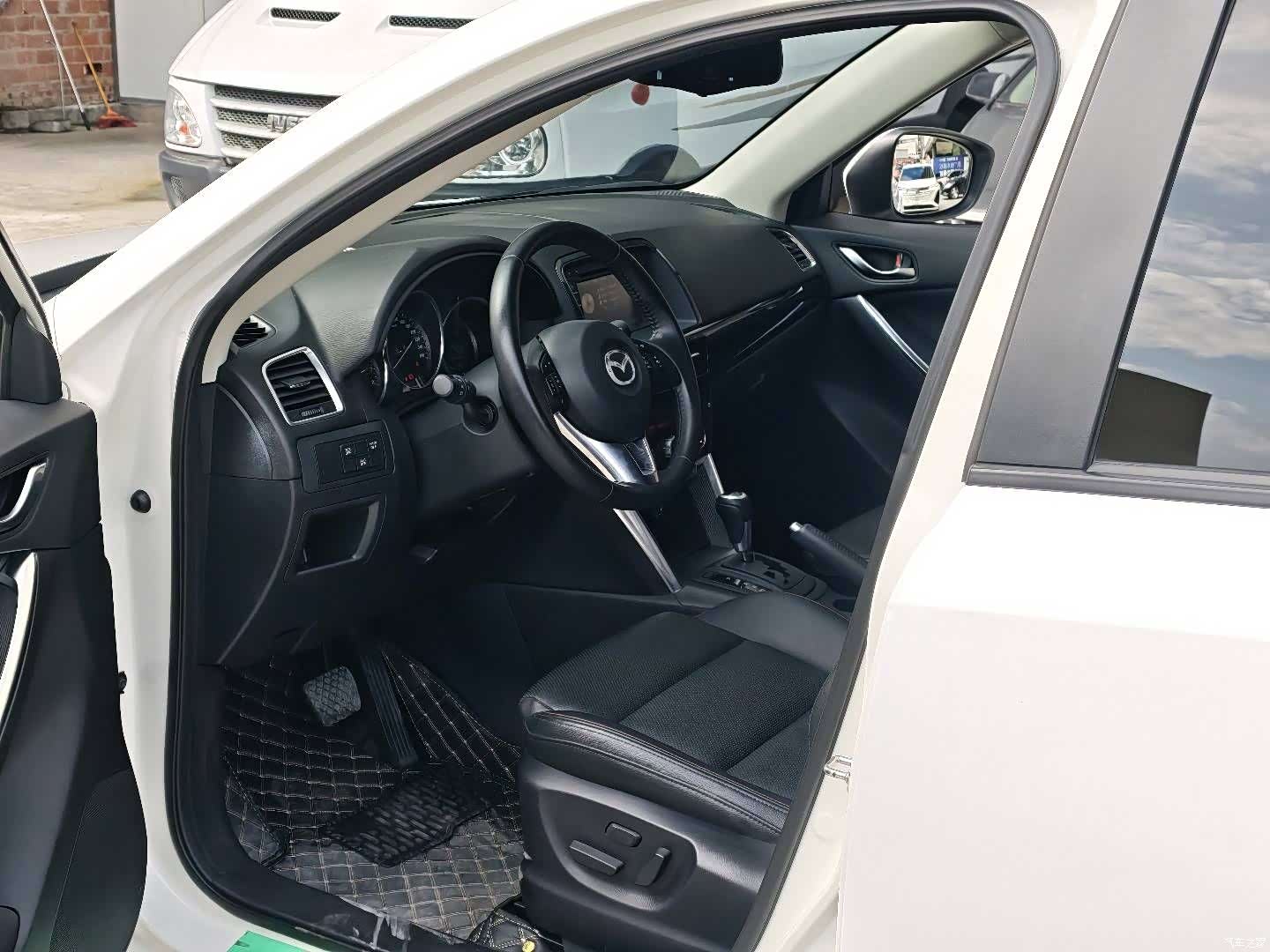 Mazda CX-5, 2014 4
