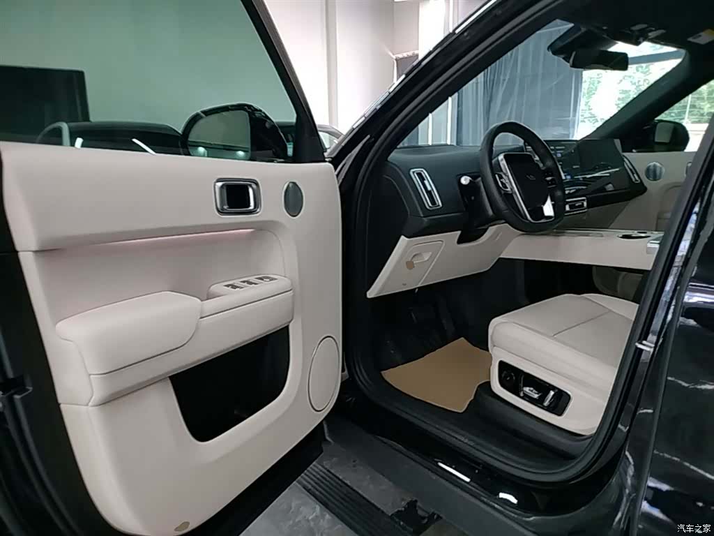 Li Auto L9, 2025 16