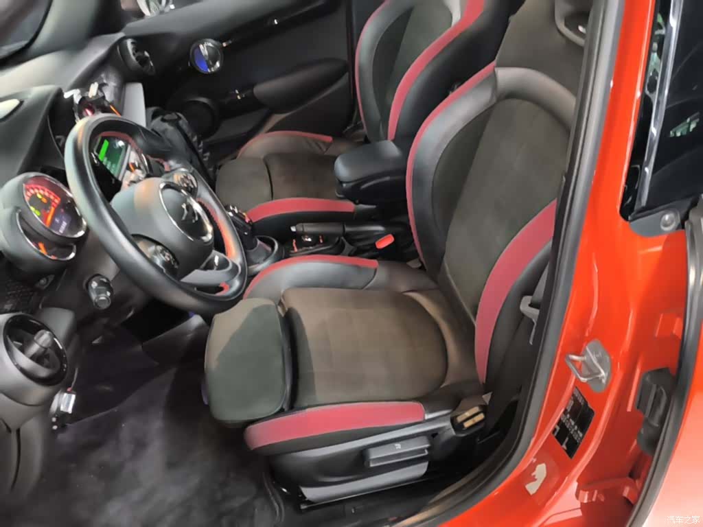 Mini Cooper, 2018 15
