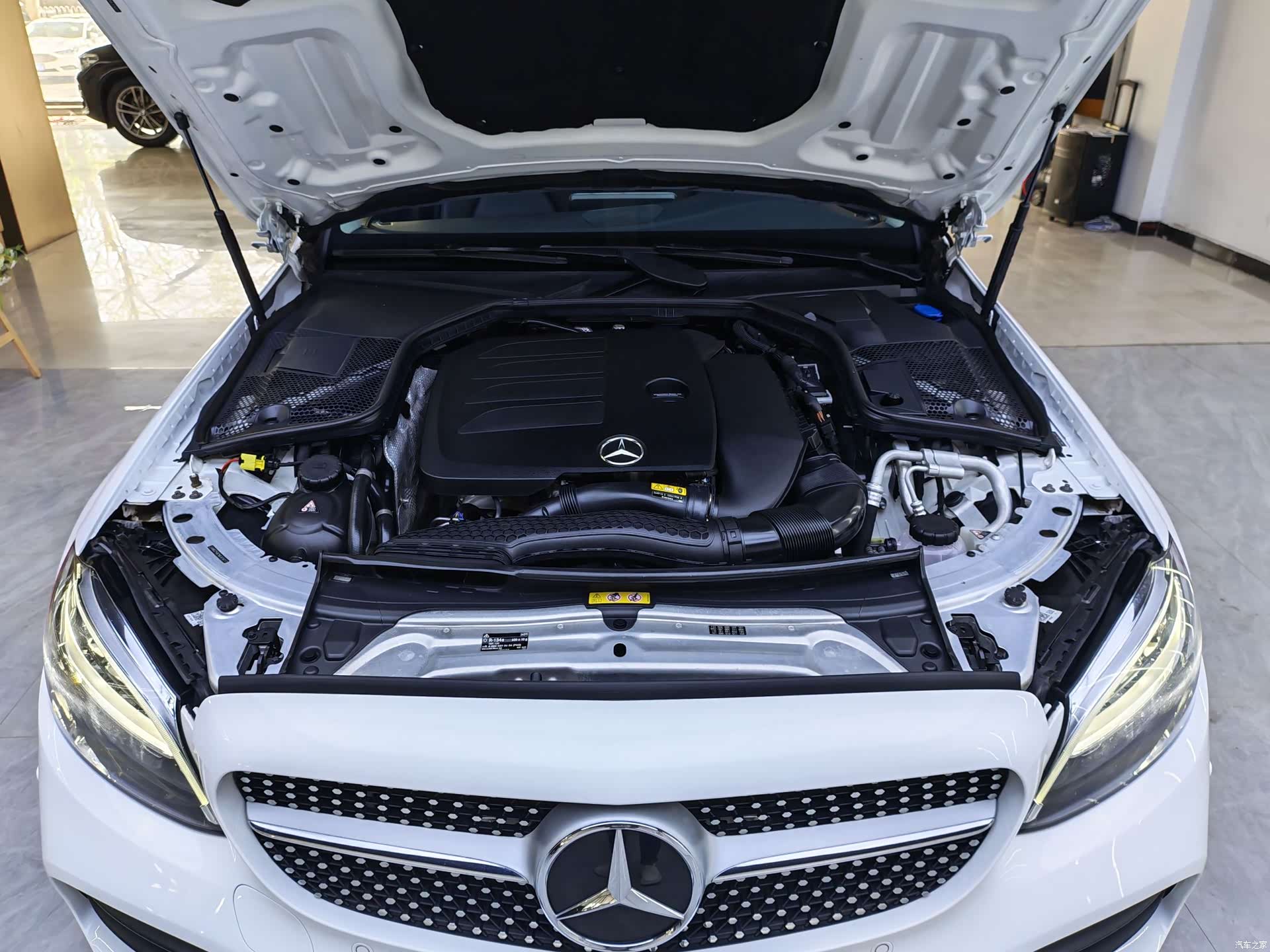 Mercedes-Benz C-Class, 2021 14