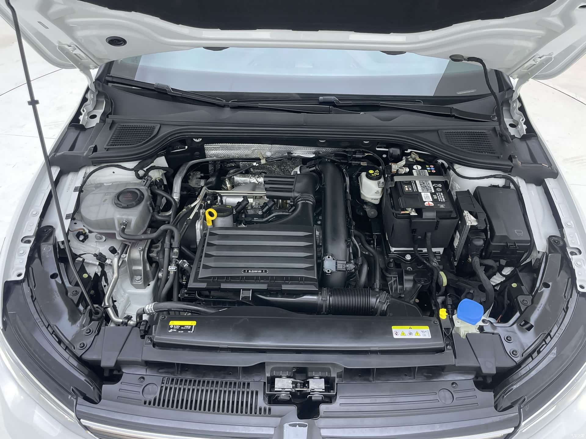 Volkswagen Golf, 2023 26
