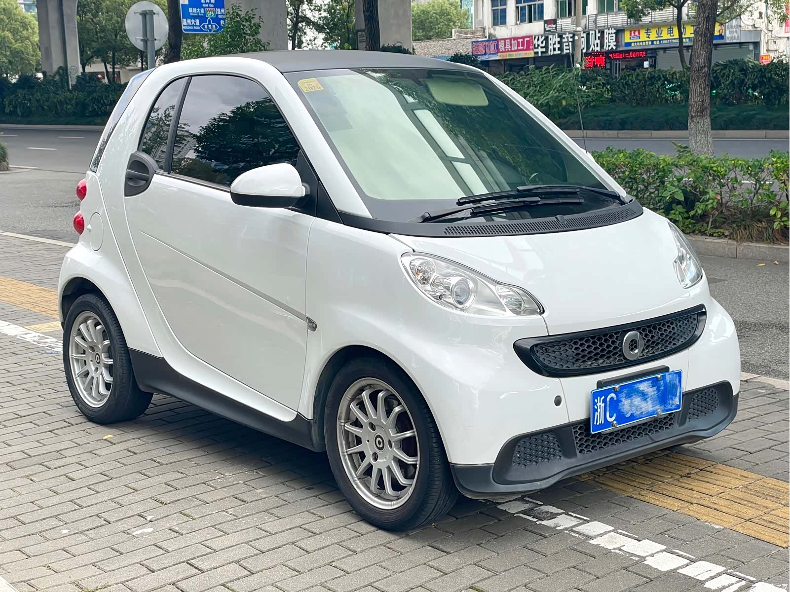 Smart Fortwo, 2015 4