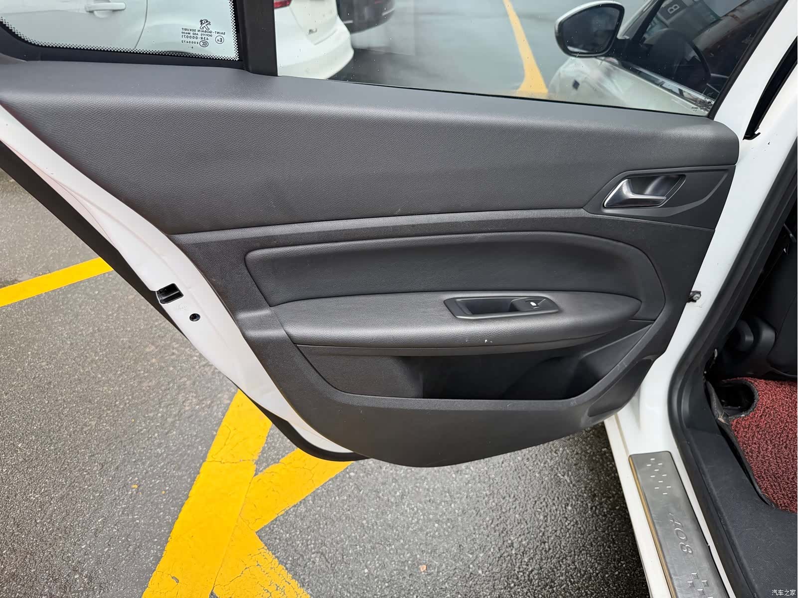 Peugeot 408, 2016 22