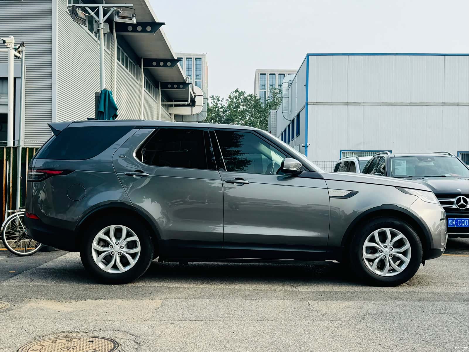 Land Rover Discovery, 2017 16