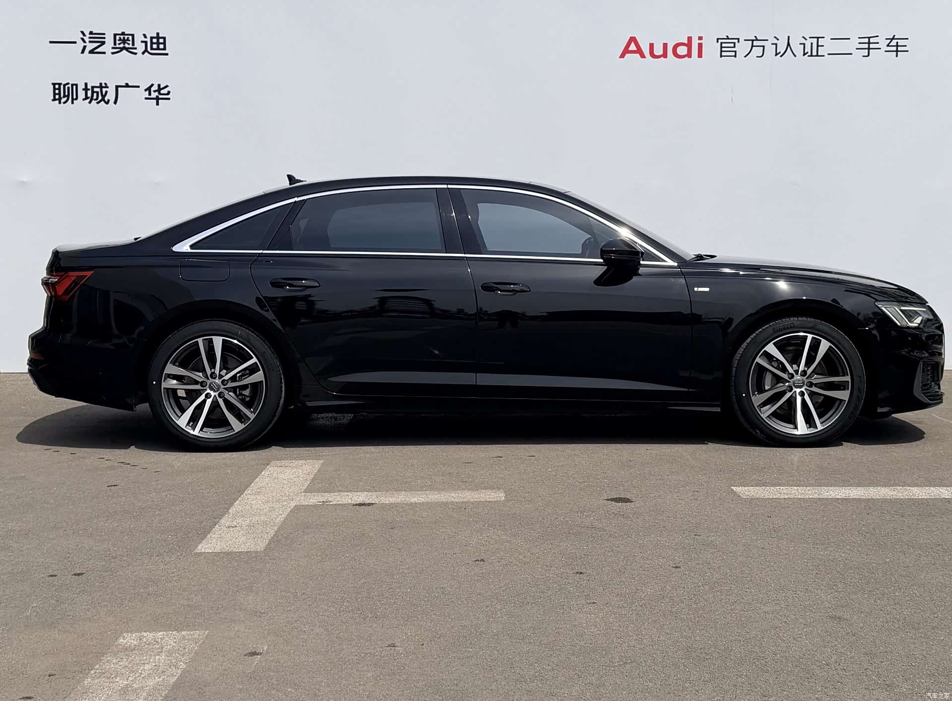 Audi A6L, 2022 3