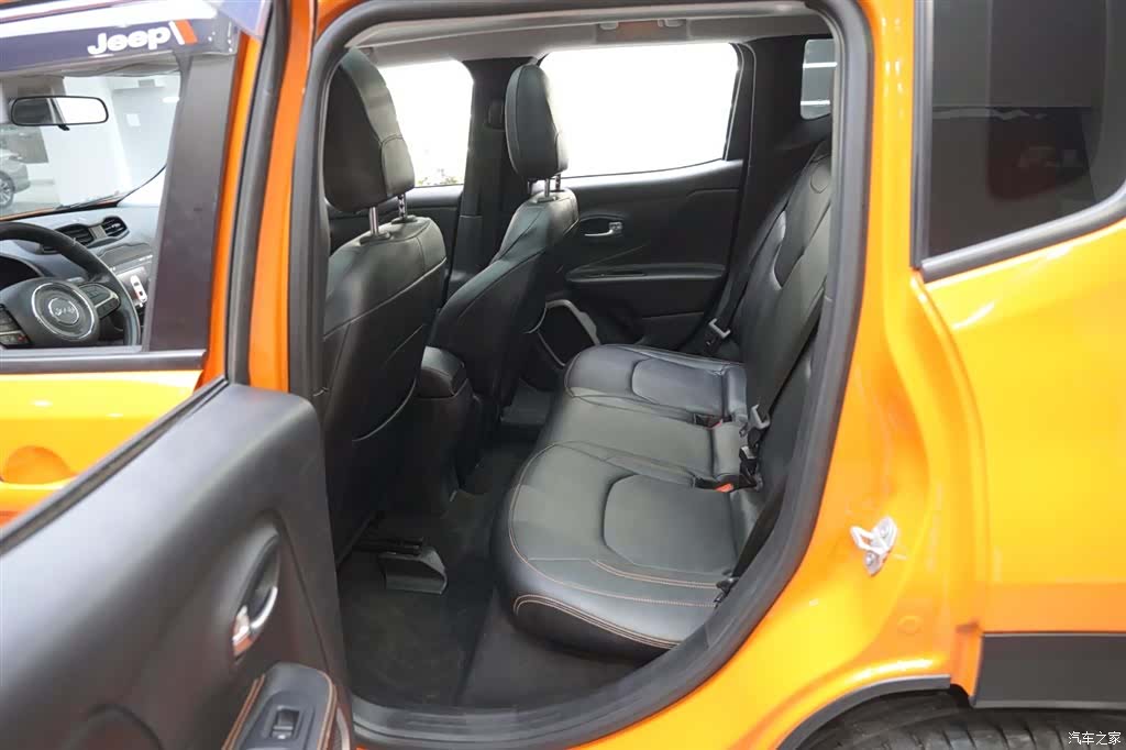 Jeep Renegade, 2018 15