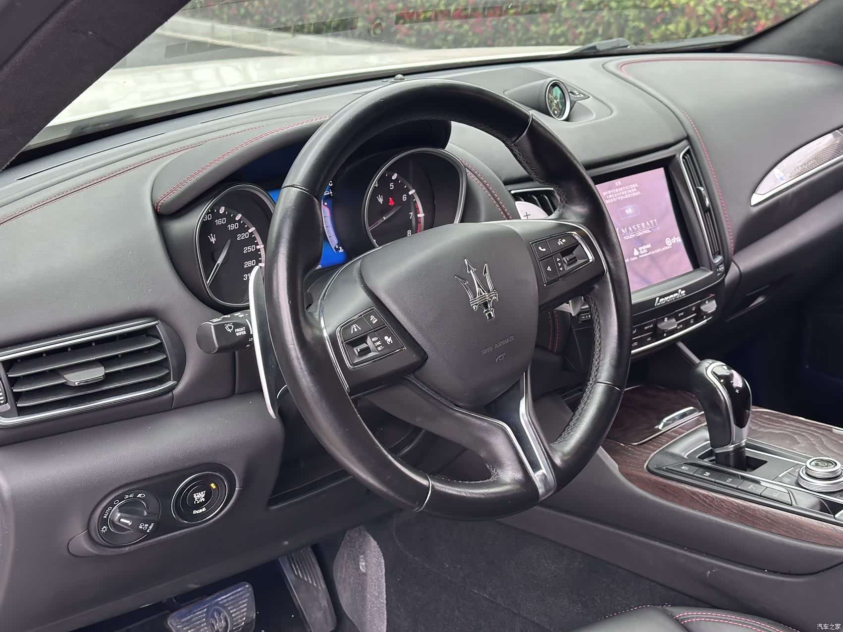 Maserati Levante, 2017 10