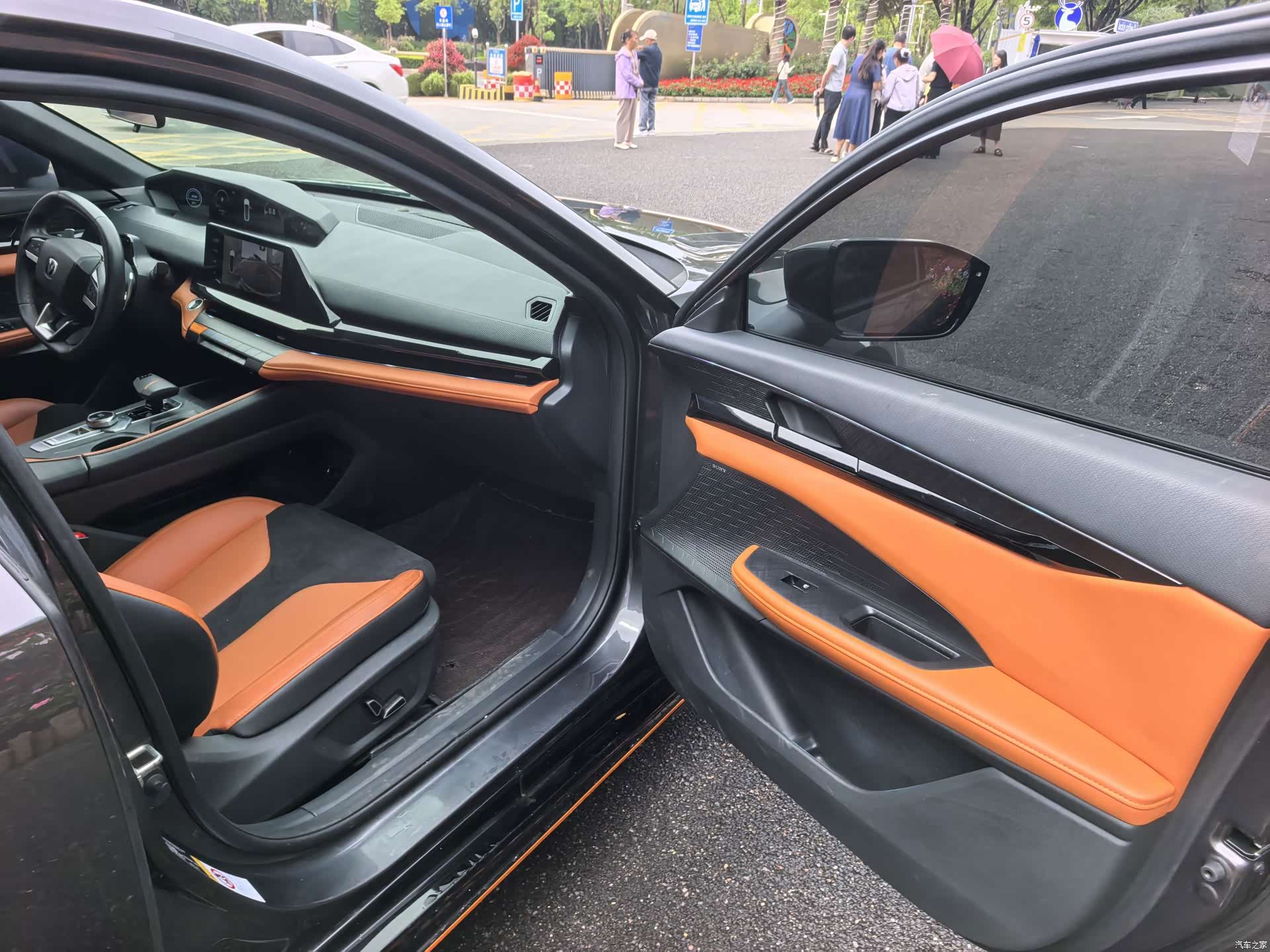 Changan UNI-V, 2024 15