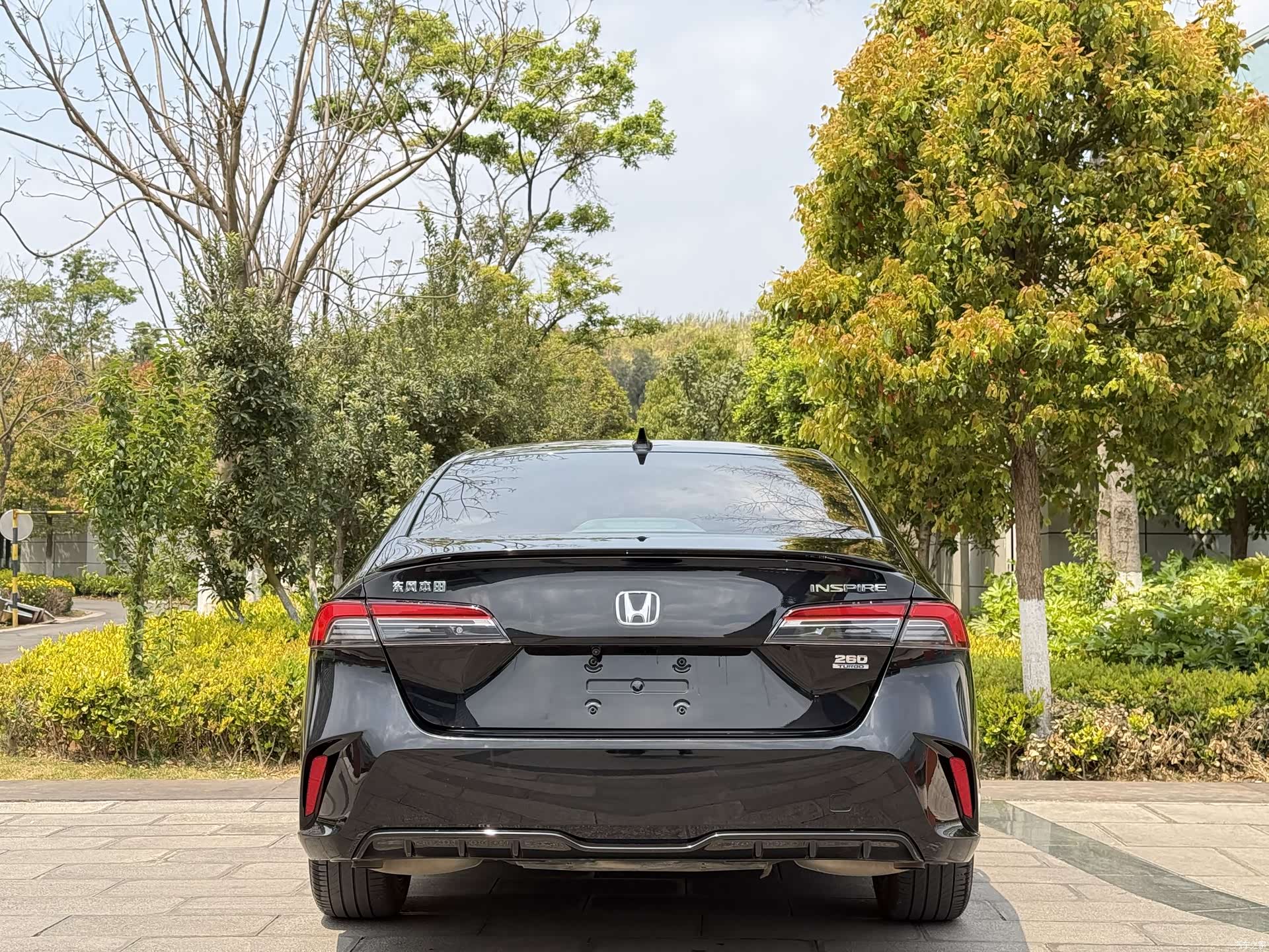 Honda Inspire, 2025 все фото