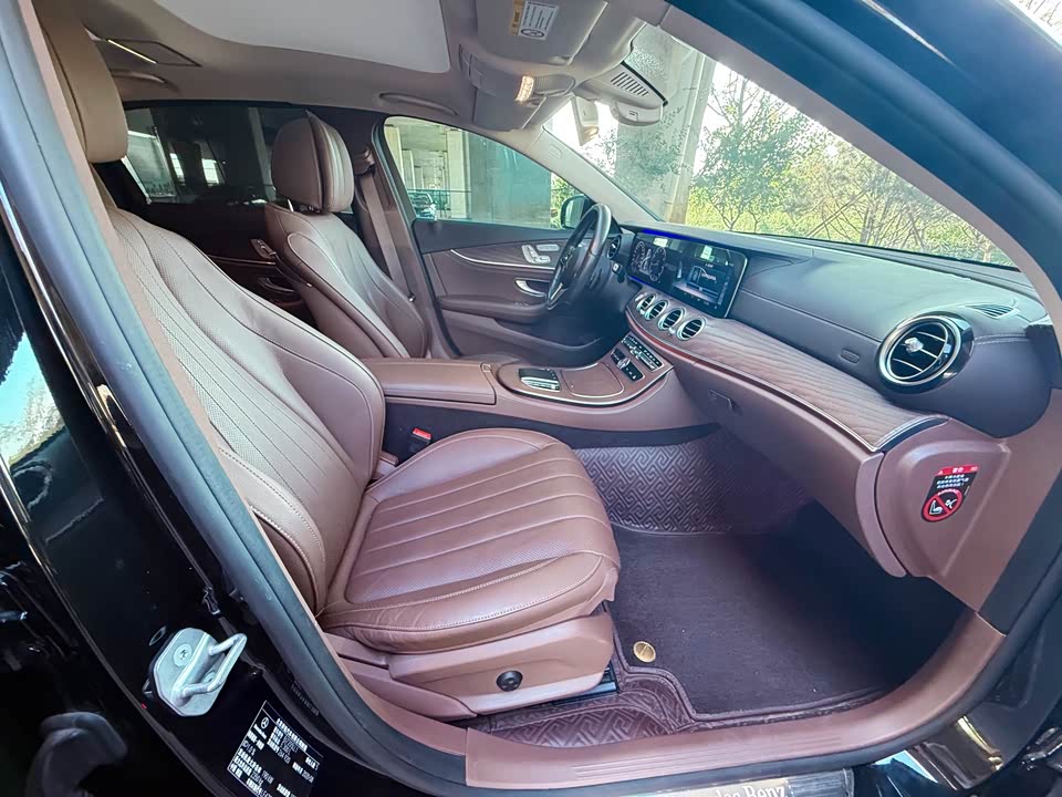 Mercedes-Benz E-class Mercedes-Benz E-class