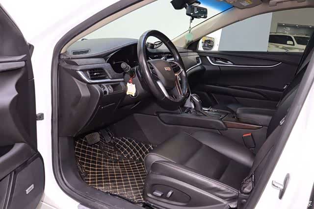 Cadillac XTS, 2019 10