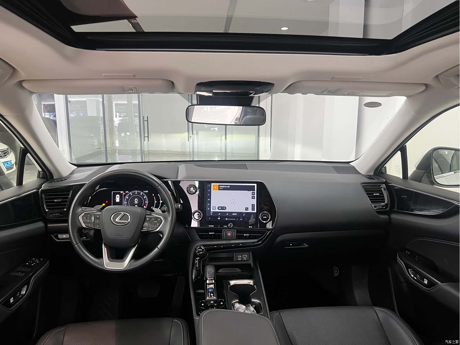 Lexus NX, 2023 7