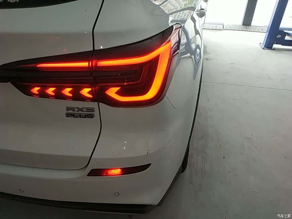 Roewe RX5, 2021 8