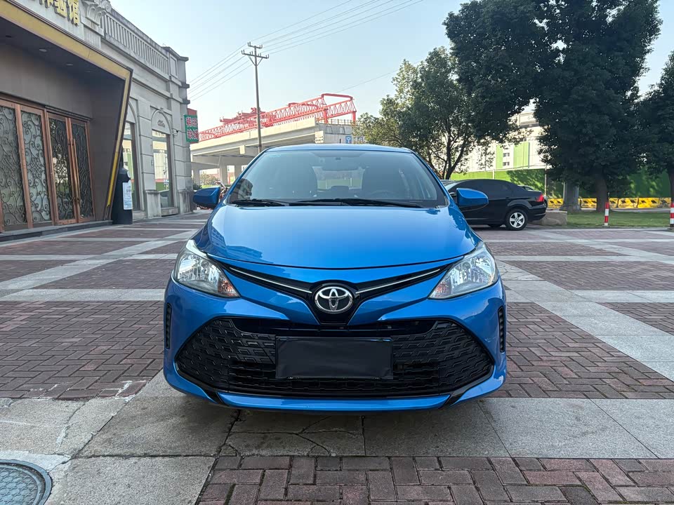 Toyota Vios FS