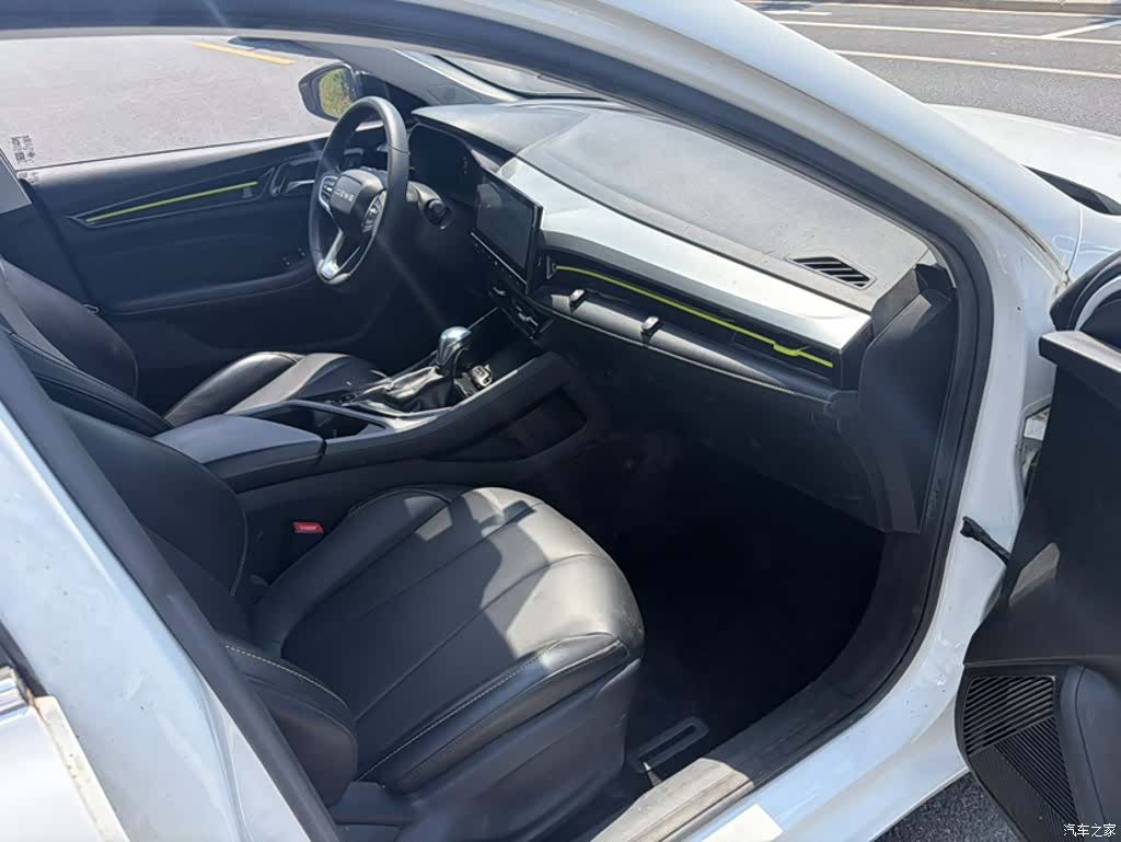Roewe i5, 2021 16