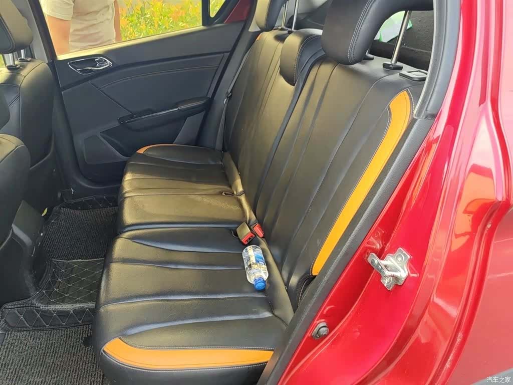 Wuling 310, 2017 15