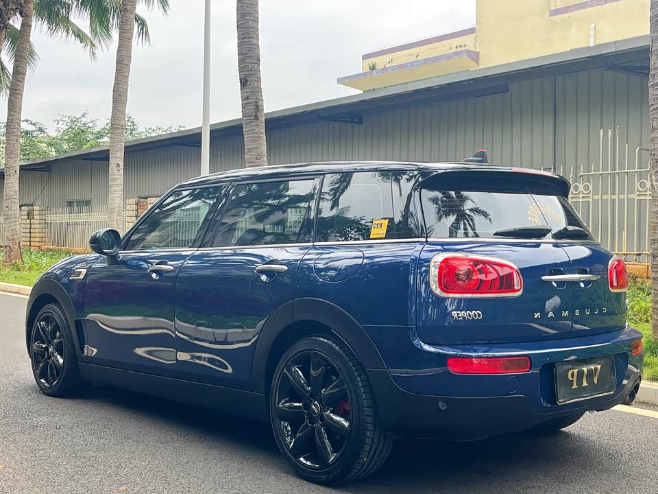 MINI CLUBMAN