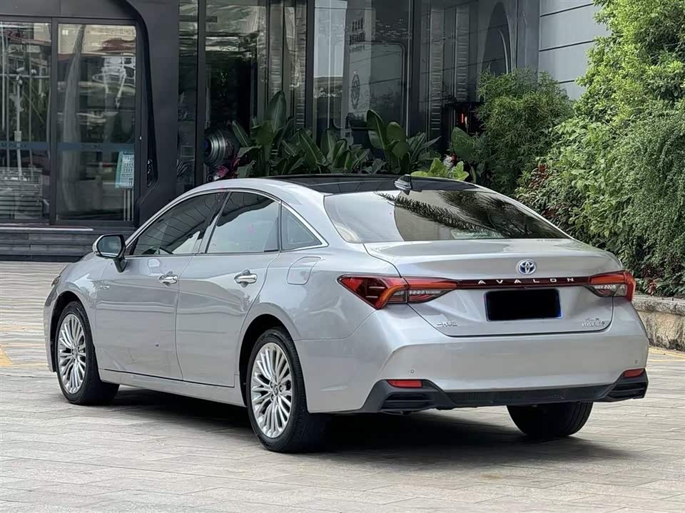 Toyota Asian dragon