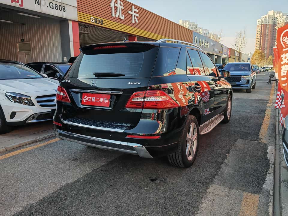 Mercedes-Benz M class