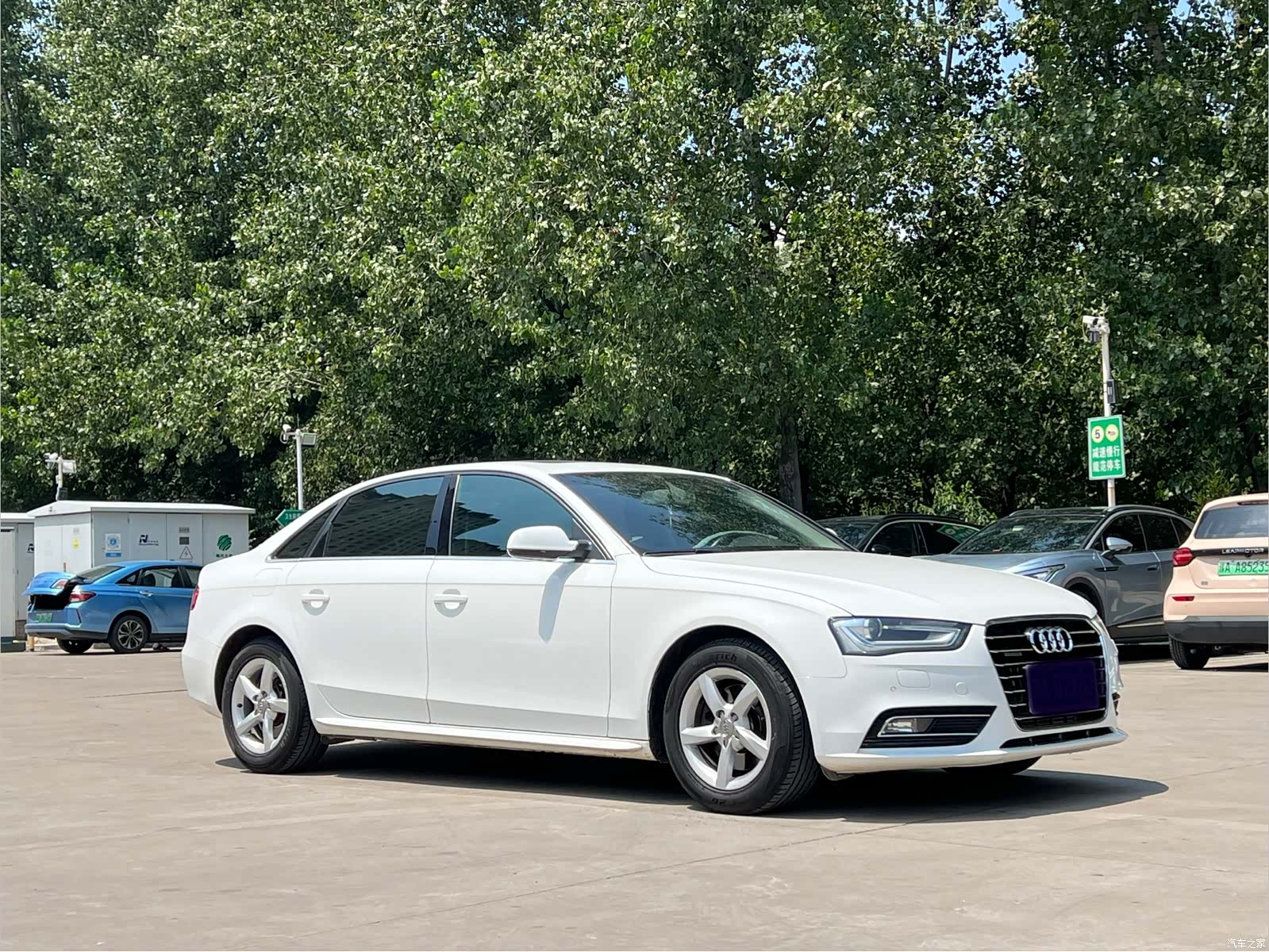 Audi A4L, 2015 3