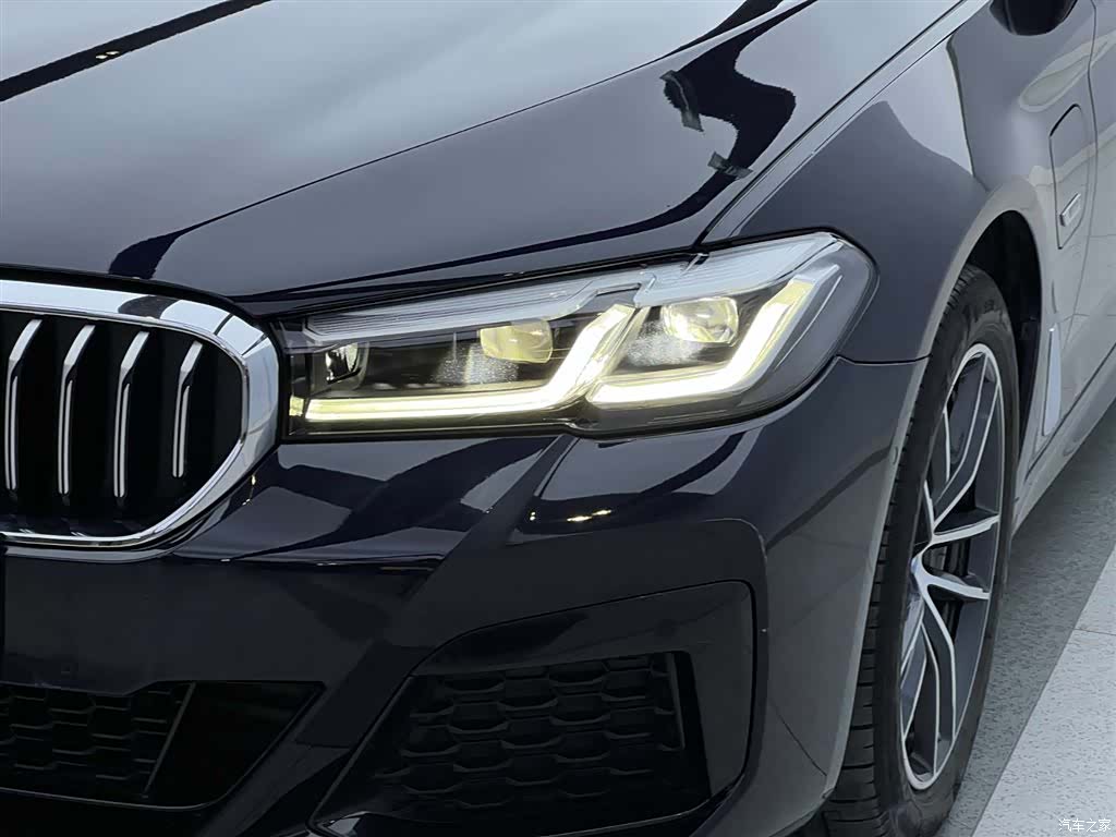 BMW 5 Series, 2024 все фото