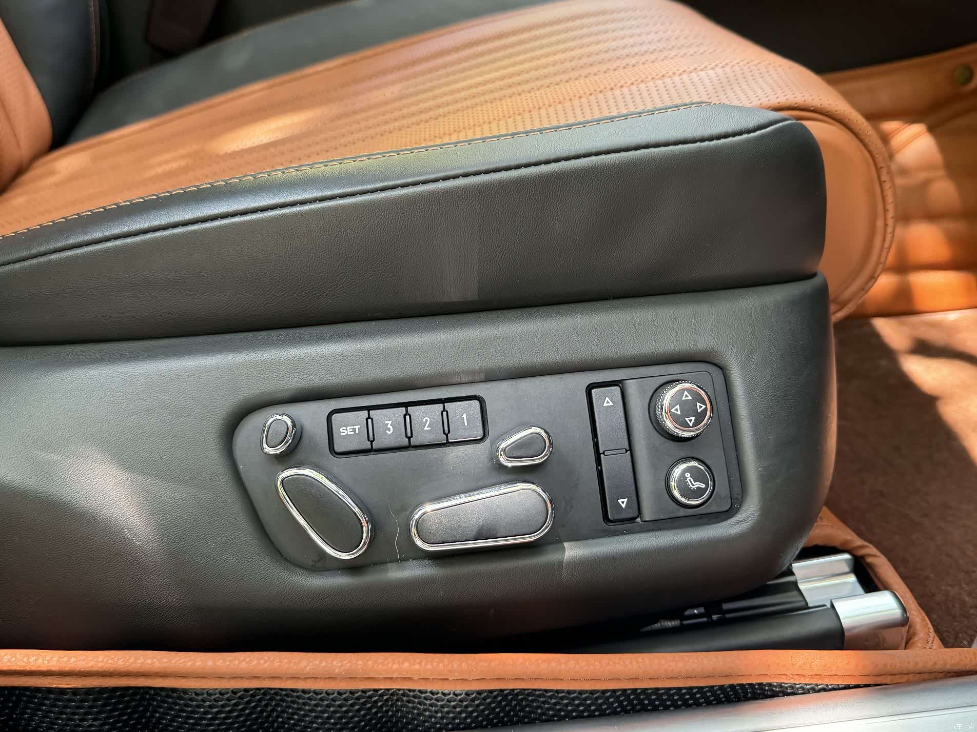 Bentley Flying Spur, 2017 15