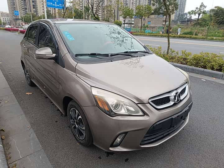 BAIC E xi lie 2013 liang xiang 1.5L АКПП le tian ban