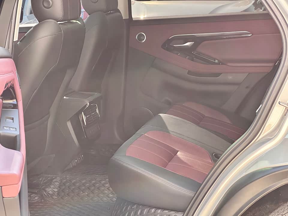 Land Rover Range Rover Aurora