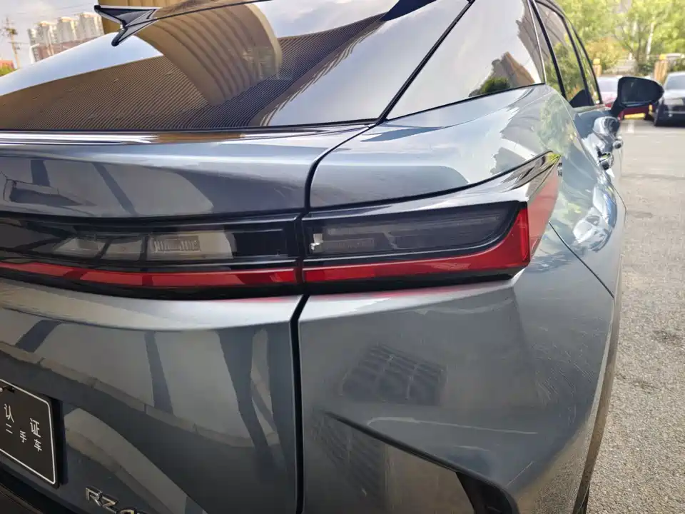 Lexus RZ Lexus RZ