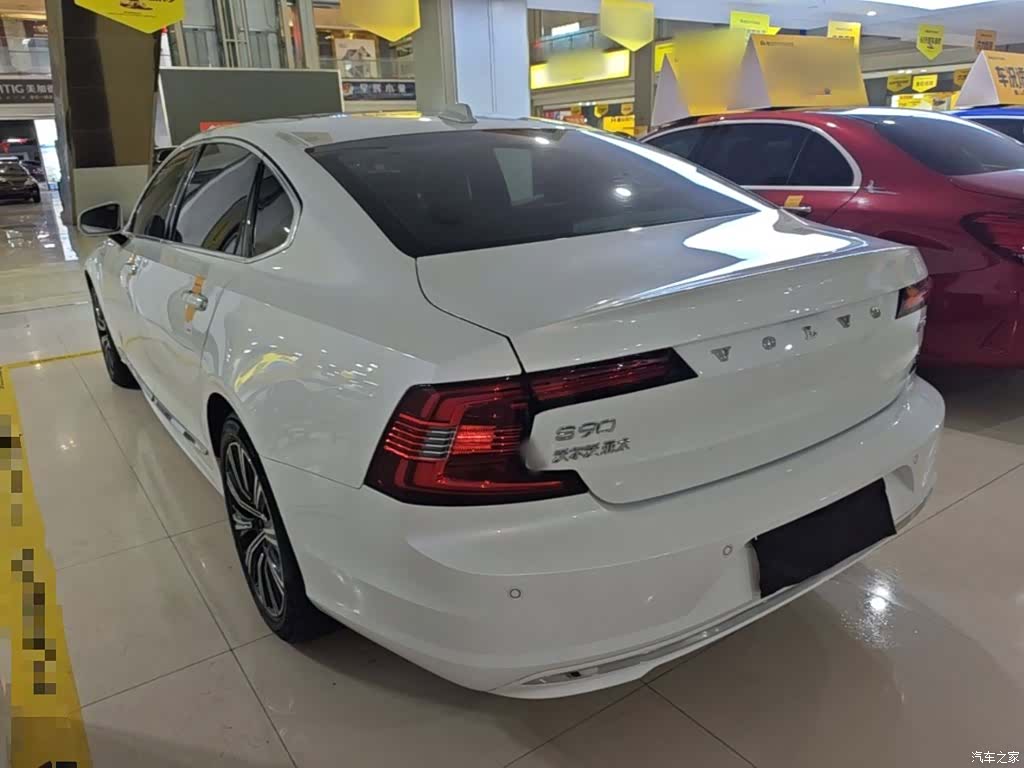 Volvo S90, 2022 23