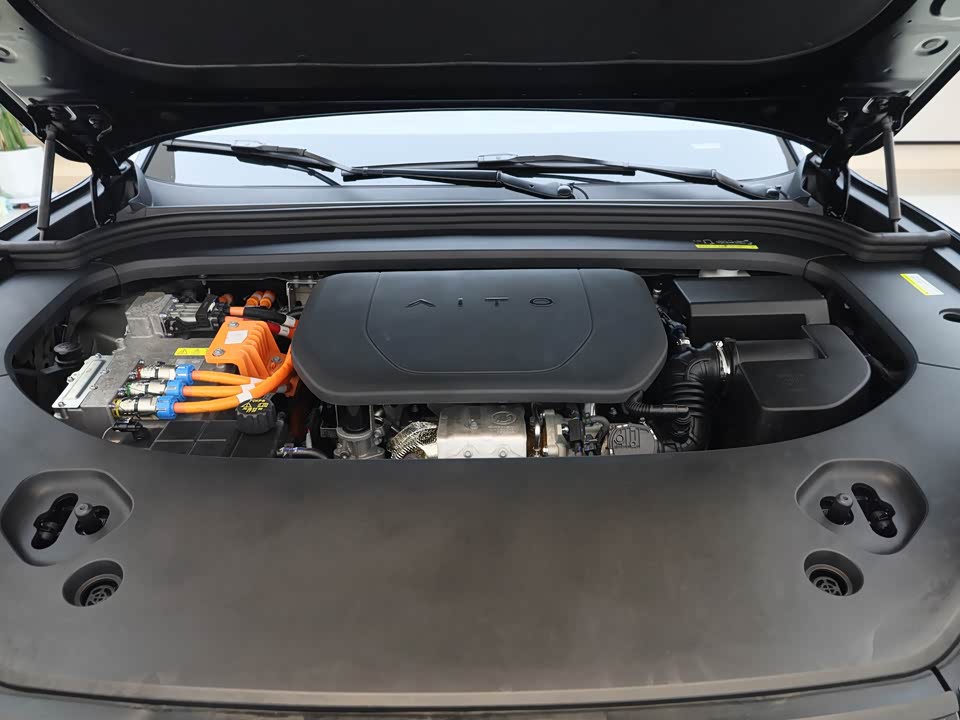 AITO Ask the world M9