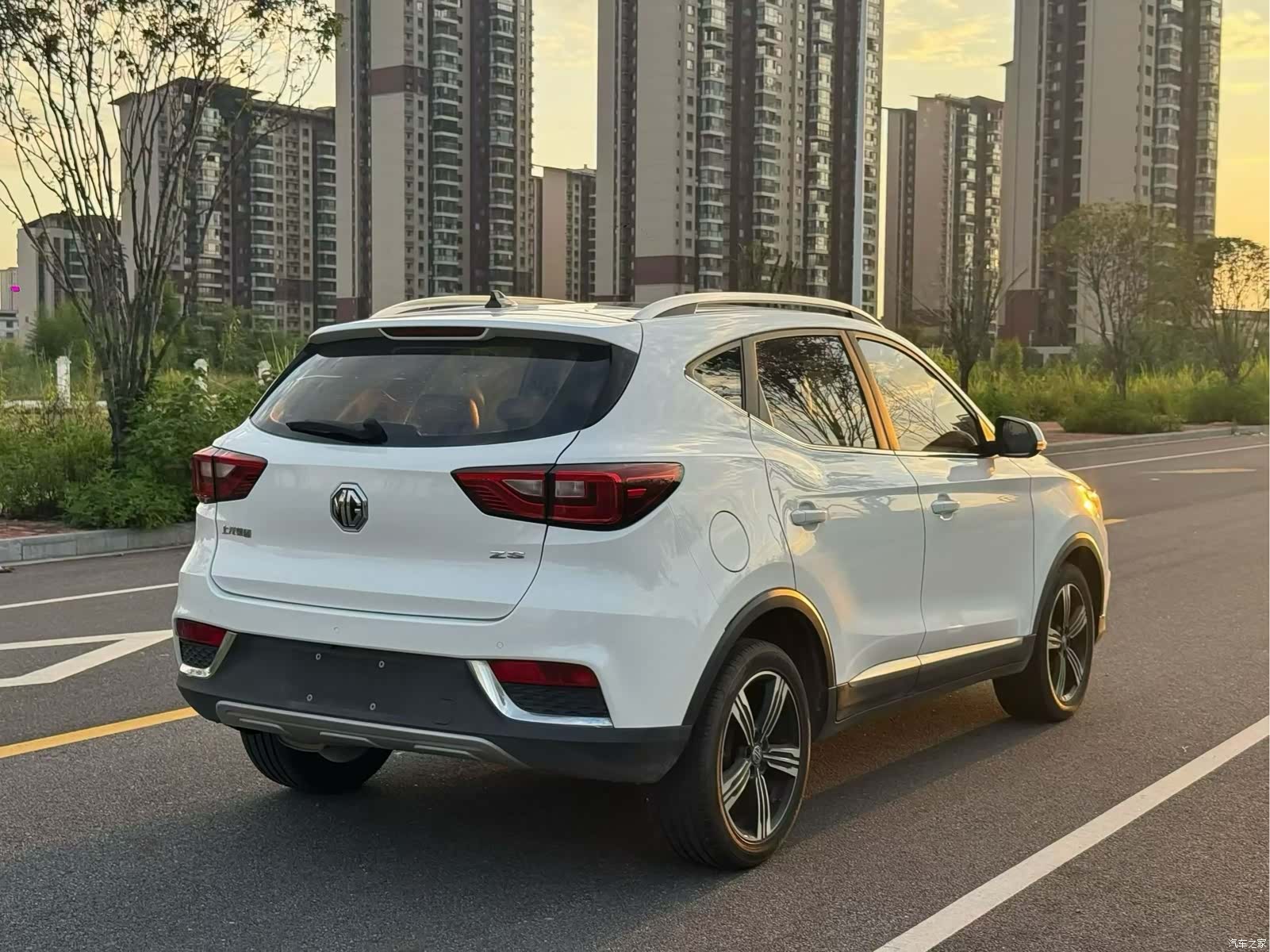 MG ZS, 2018 9