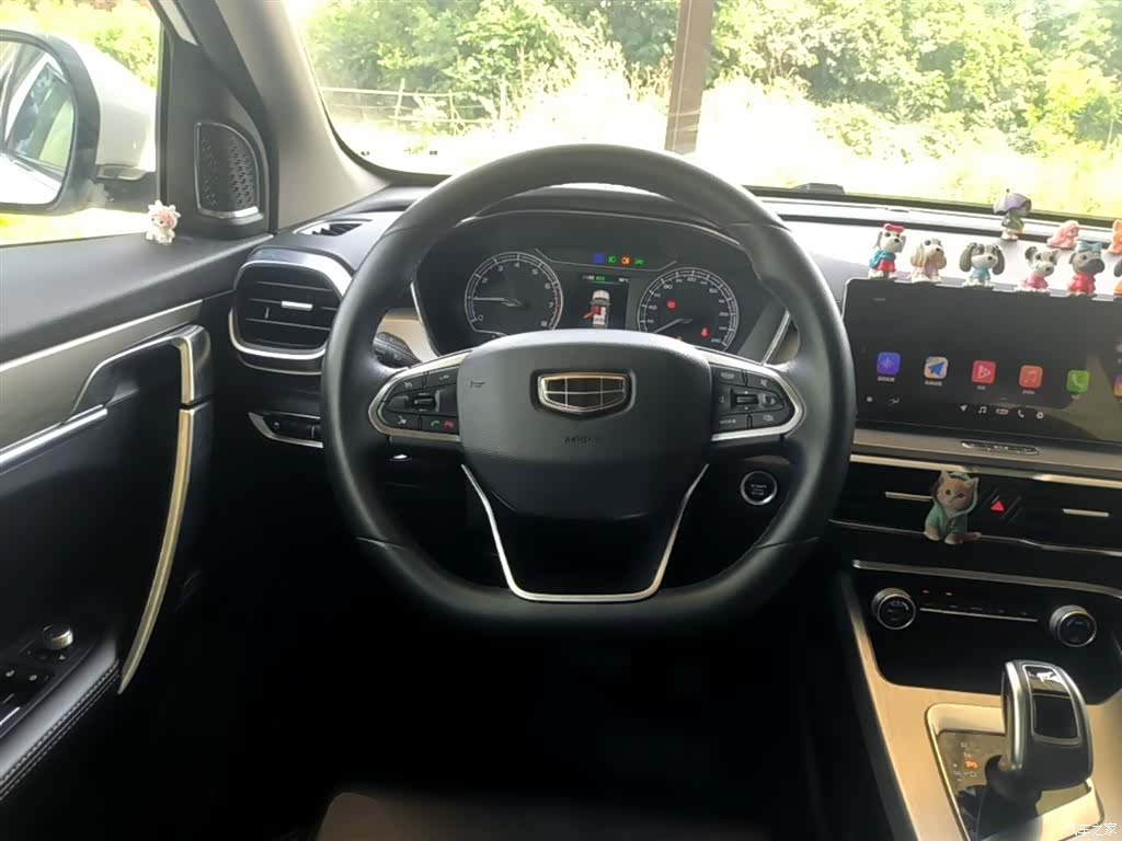 Geely Coolray, 2019 11