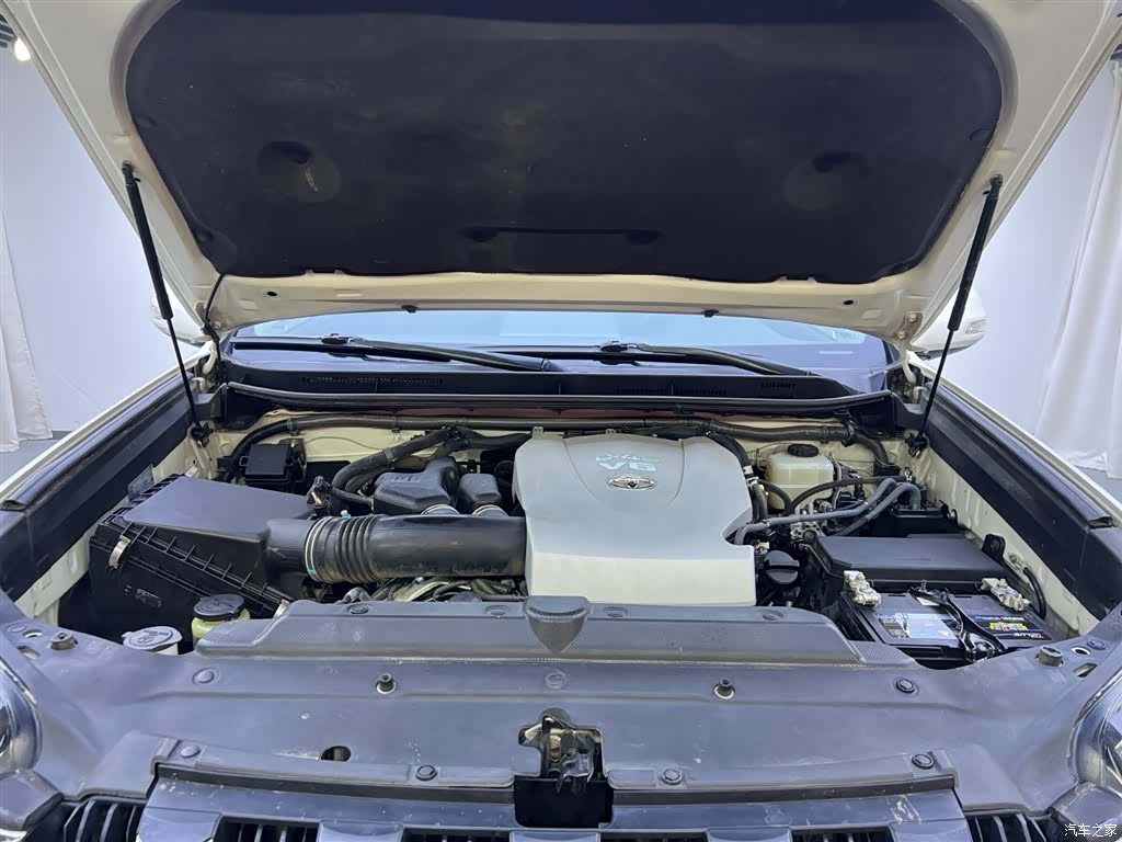 Toyota Prado, 2015 28