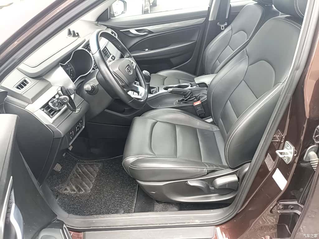 Geely Emgrand, 2019 15