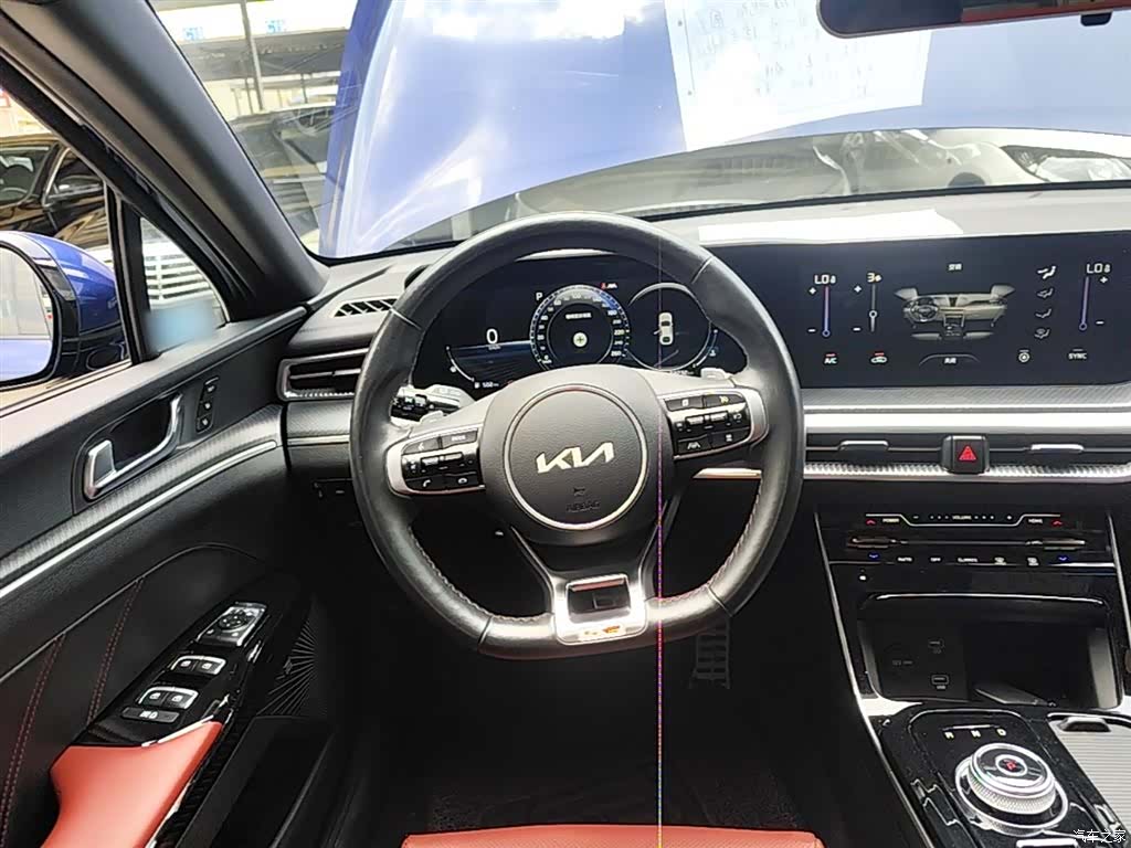 Kia K5, 2022 11