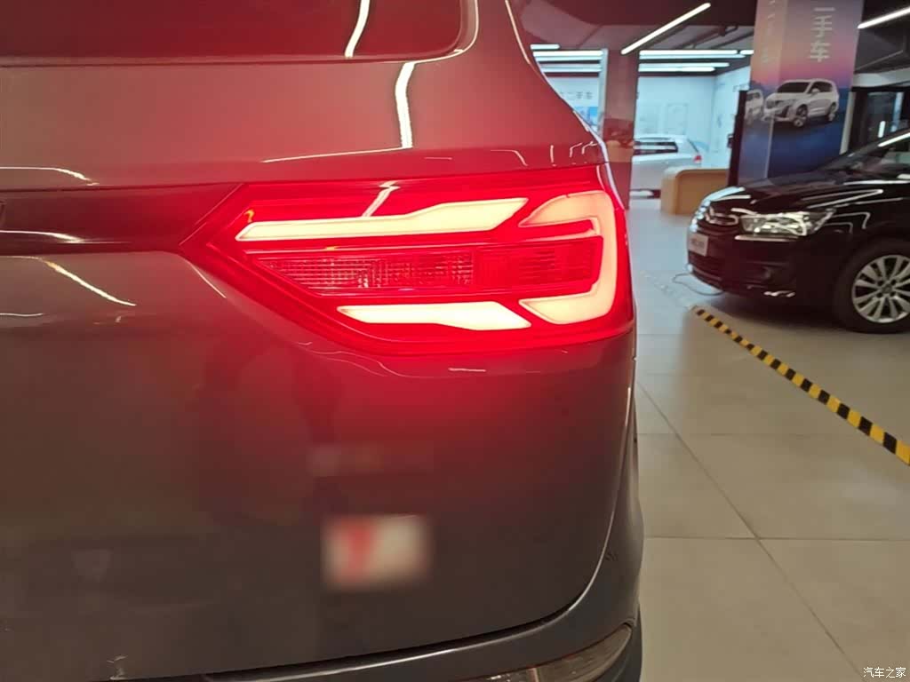 DongFeng 580, 2021 8