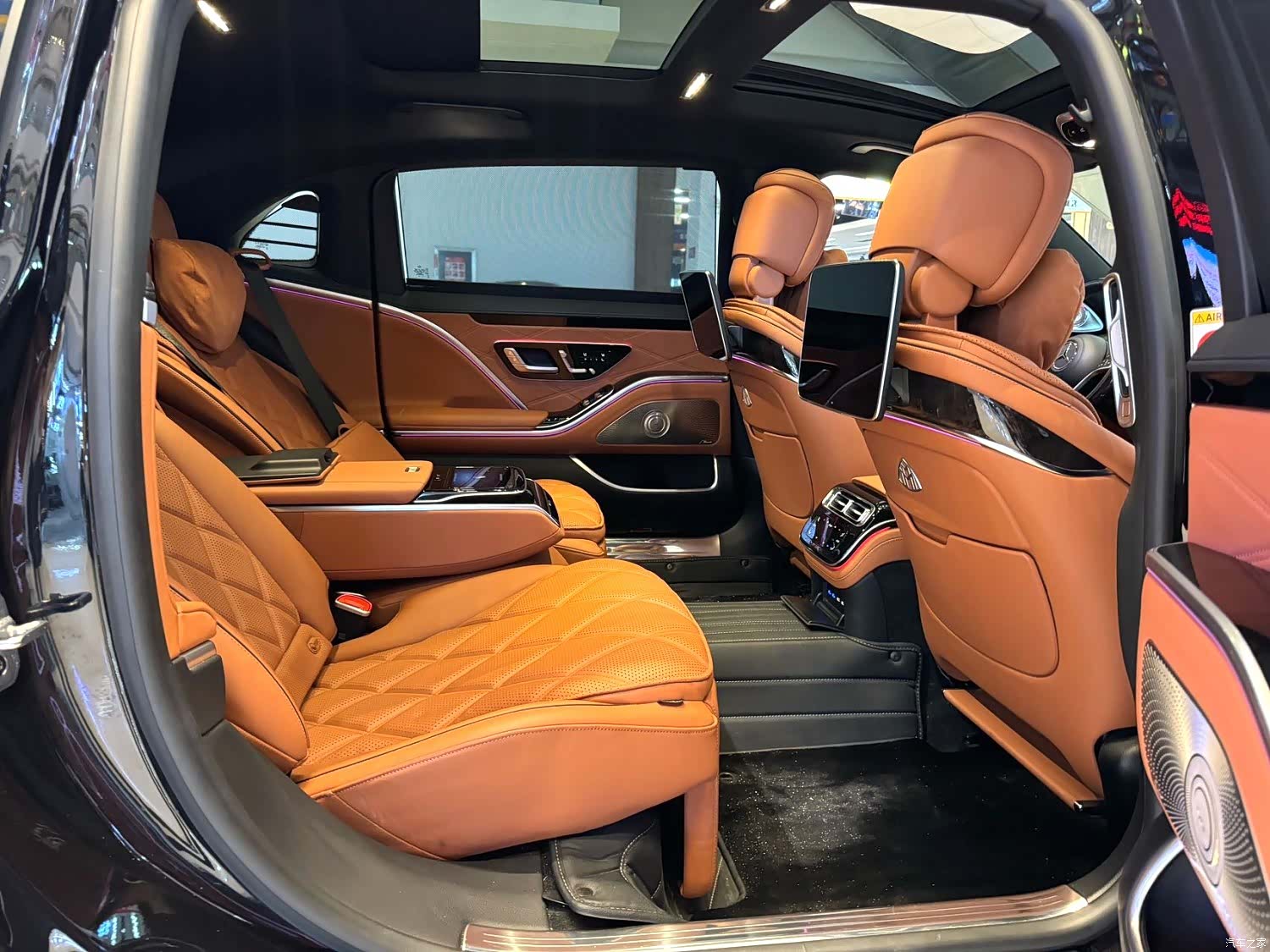 Maybach S-Class, 2023 6