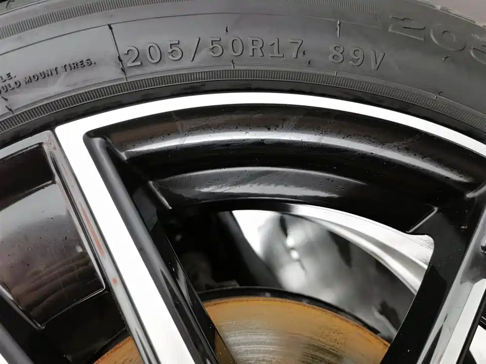 Geely Binrui Geely Binrui