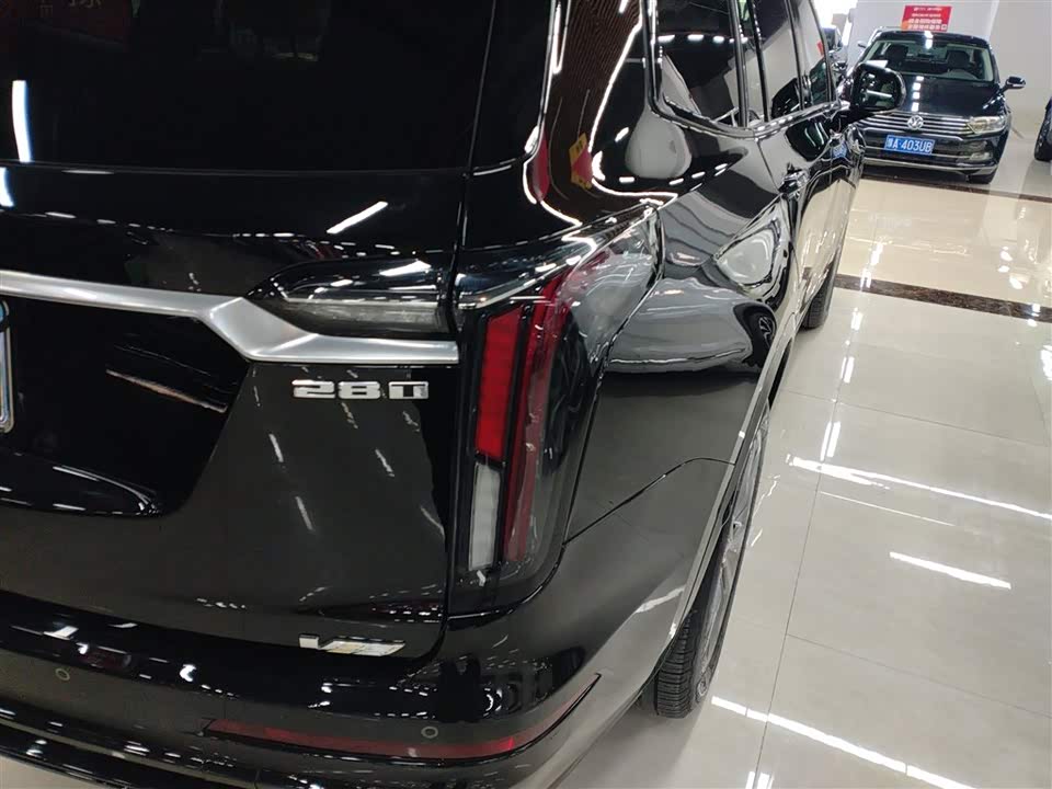 Cadillac XT6