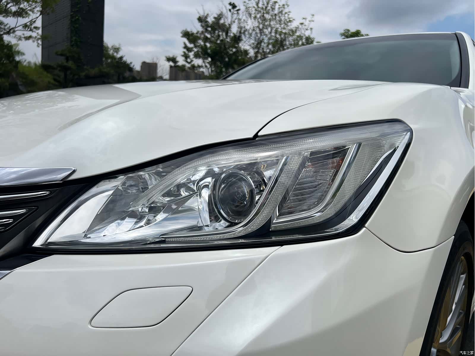 Toyota Crown, 2017 13