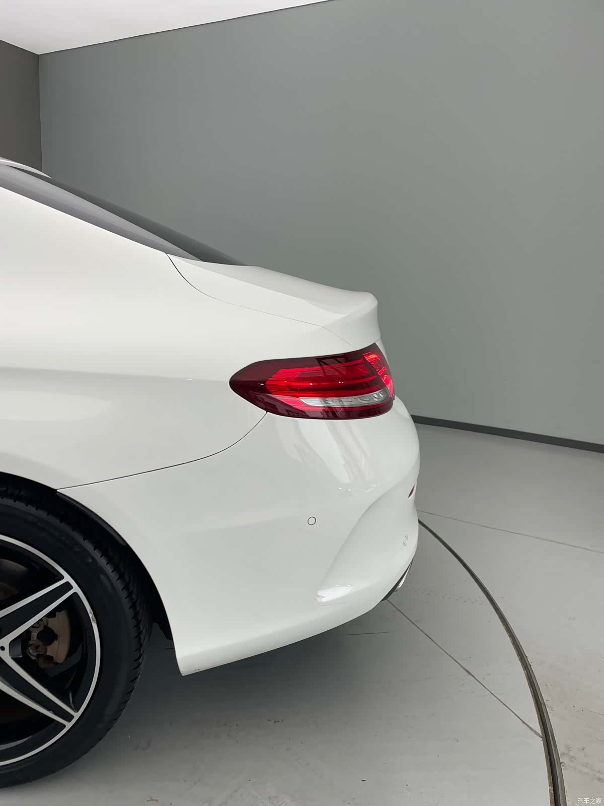 Mercedes-Benz C-Class, 2016 13