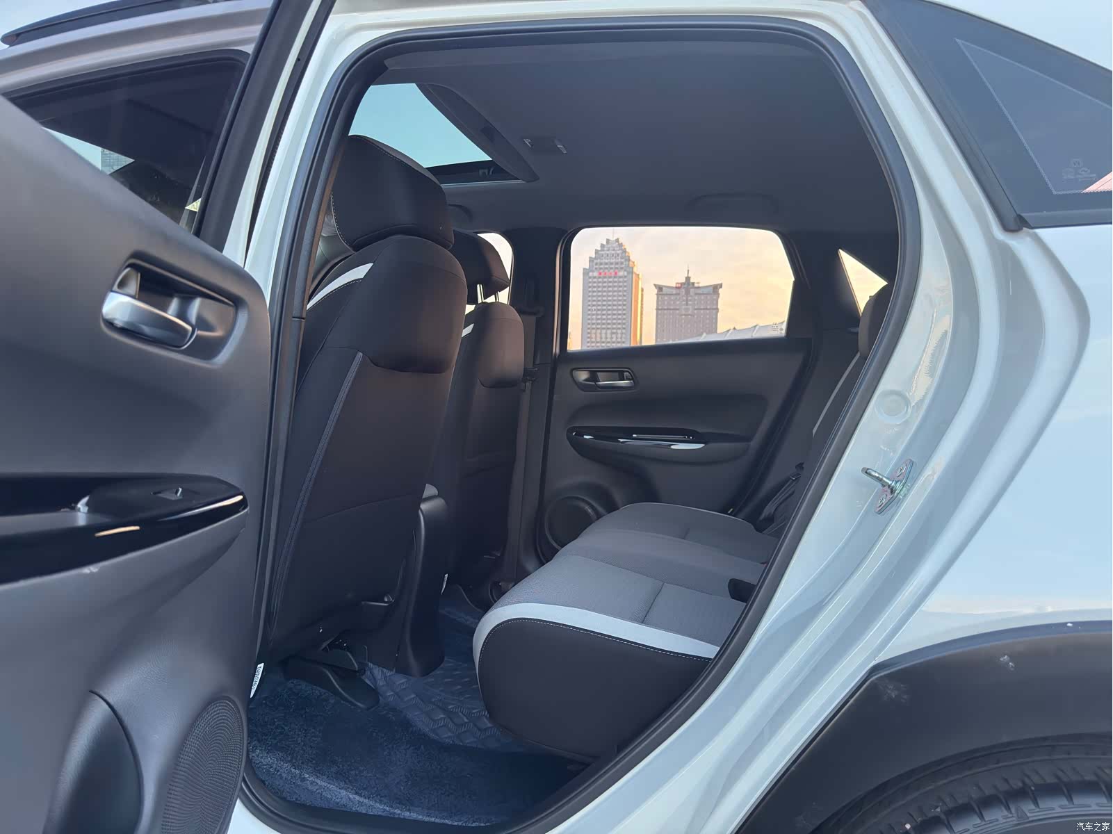 Honda Life, 2023 10