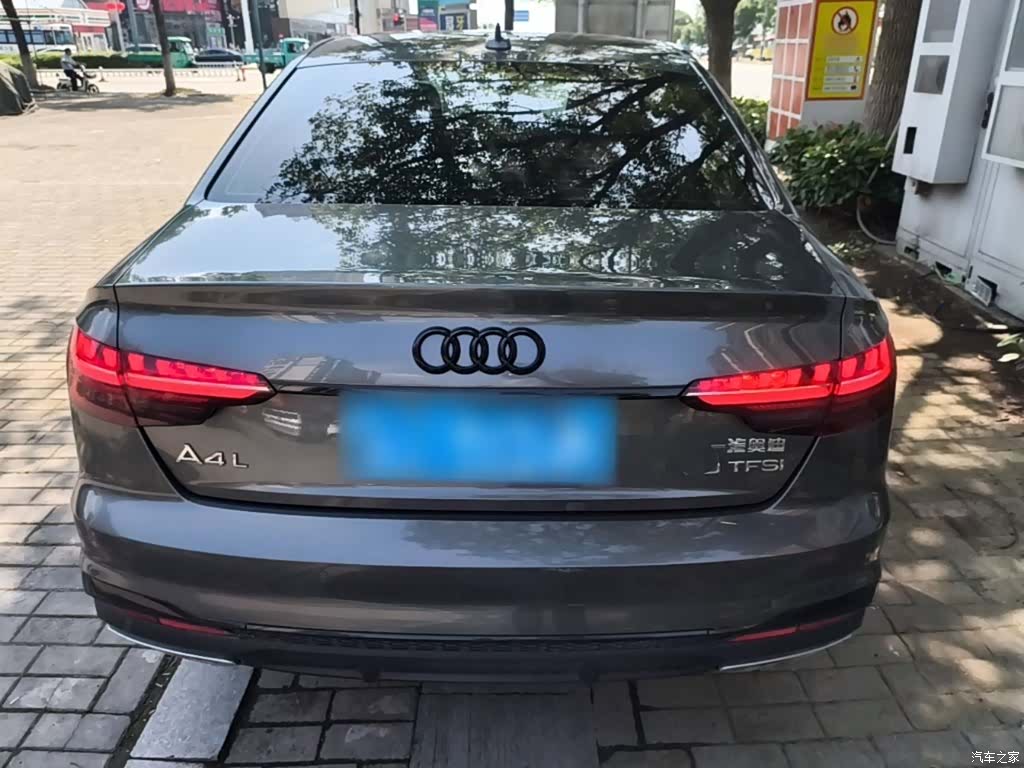 Audi A4L, 2022 6