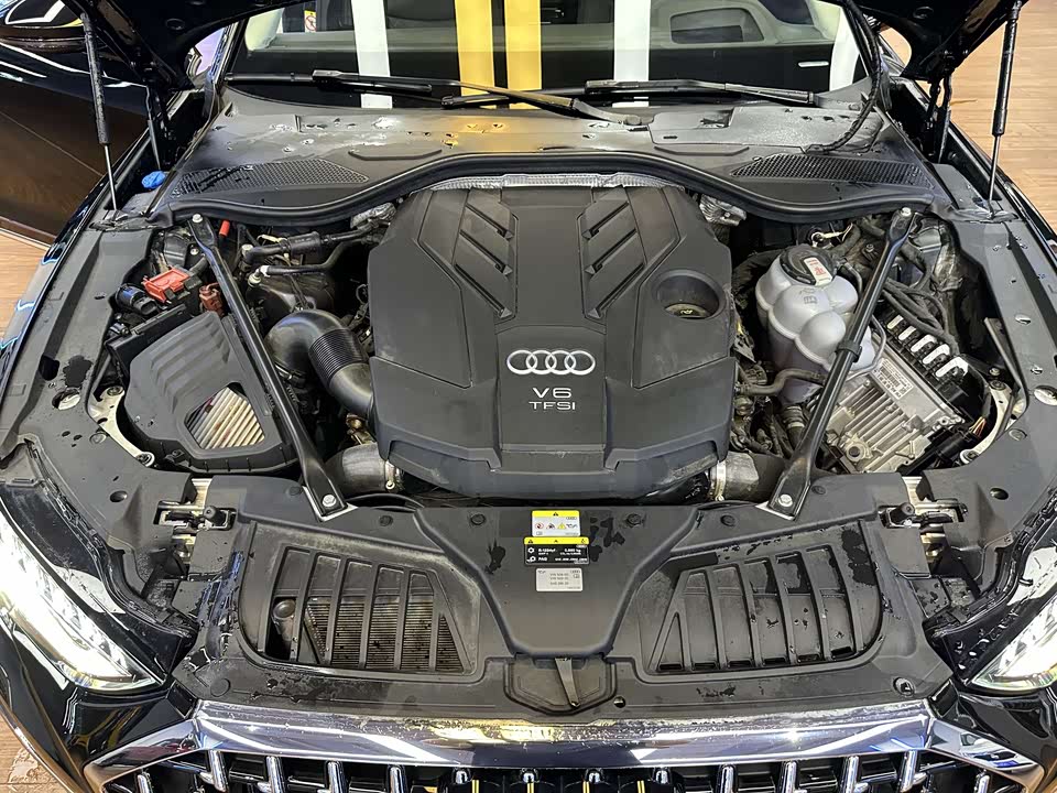 Audi A8 Audi A8