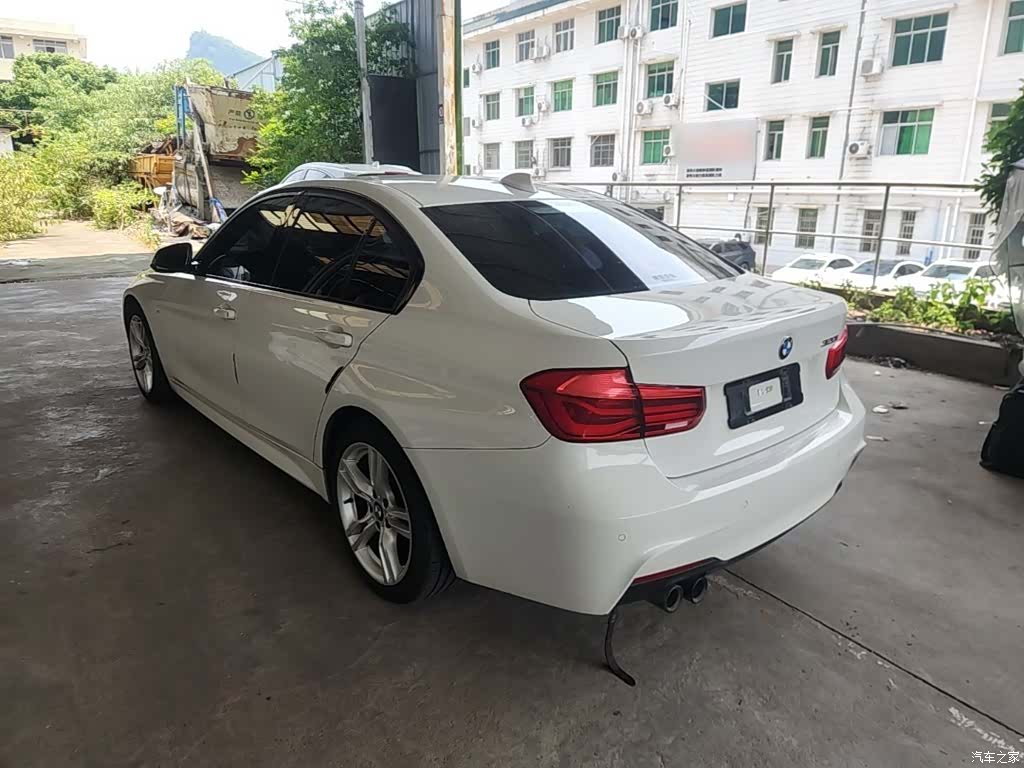BMW 3 Series, 2018 все фото