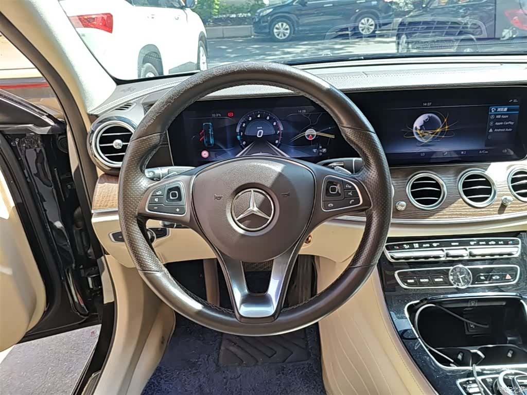 Mercedes-Benz E-Class, 2017 11