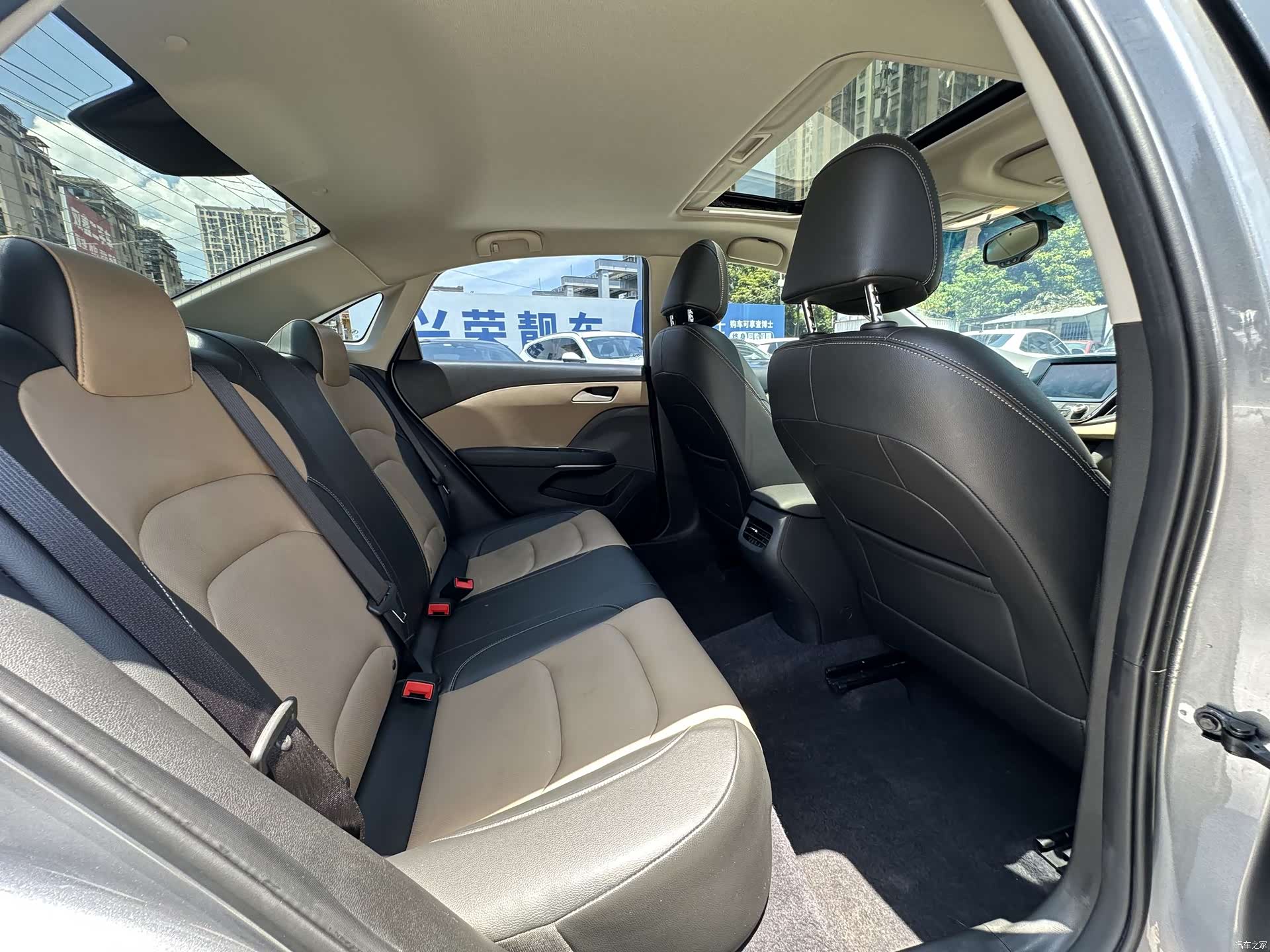Chevrolet 320, 2020 9