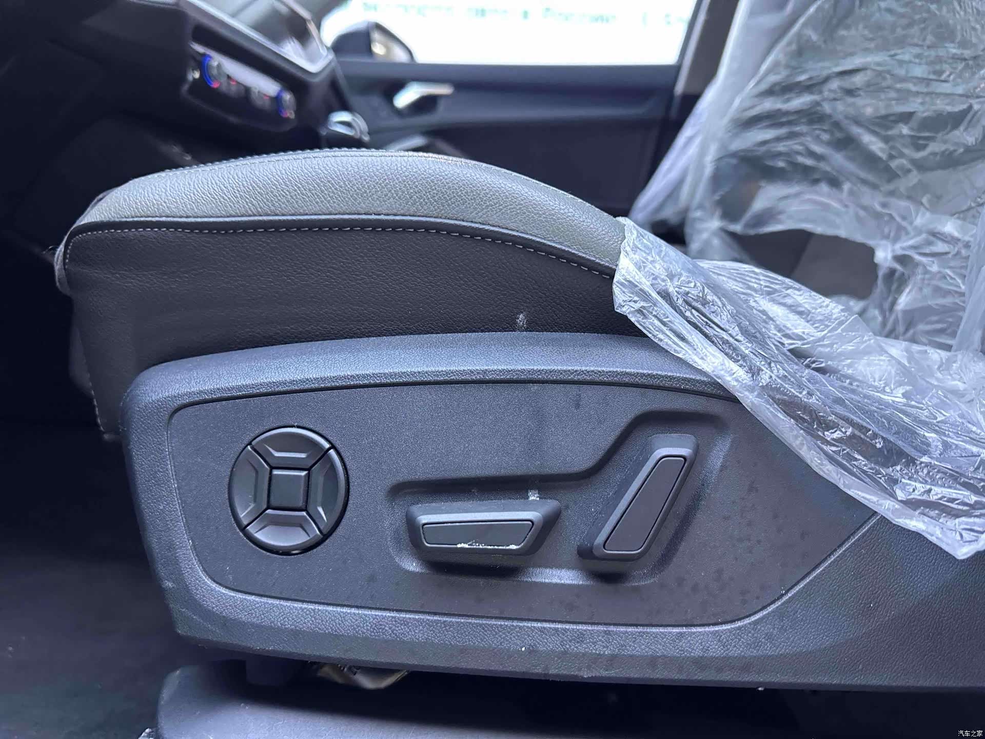 Audi Q3, 2022 16